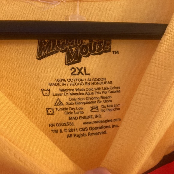 Men’s Mighty Mouse 2XL T-Shirt Costume New Unworn ❤️💛 🐭 100% Cotton - Picture 2 of 7